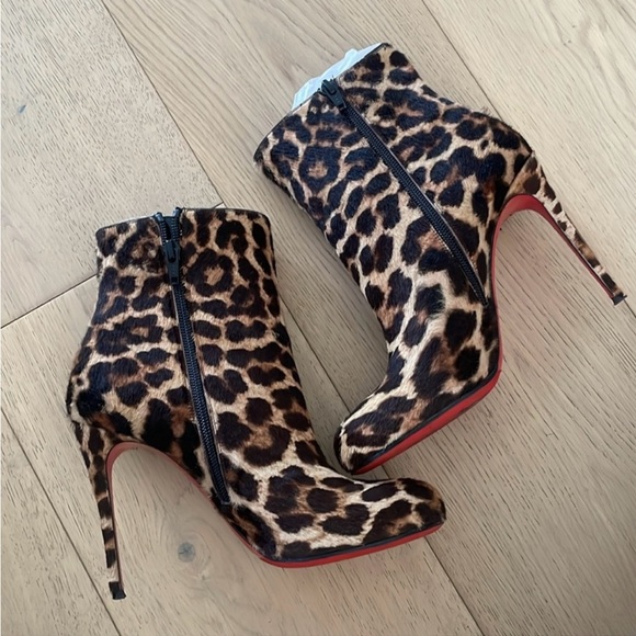 Fifi Botta 100 leopard print booties (Christian Louboutin) - Picture 5 of 10